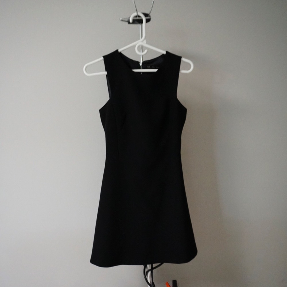 Black Simple Zara dress